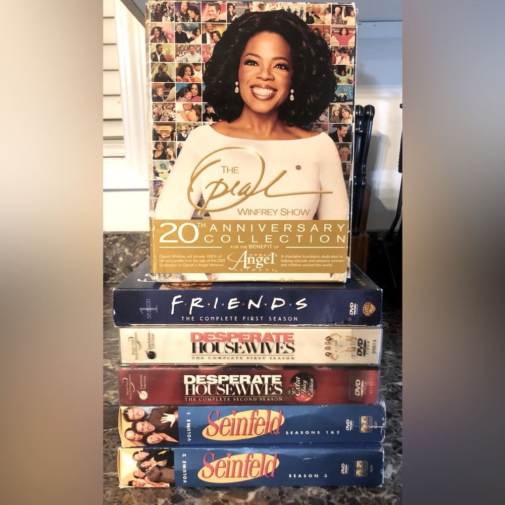 DVD SITCOM LOT + “ 20th Anniversary of Best of Oprah as Free Gift! 6 DVD SETS!!!